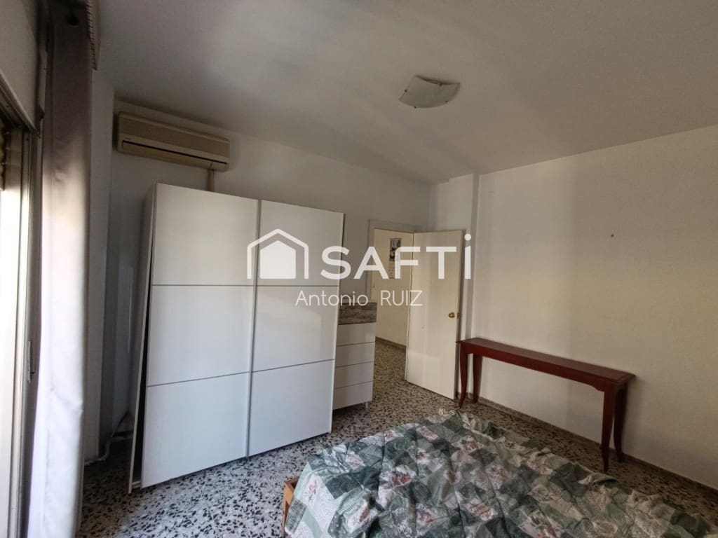 Apartamento de 3 habitaciones en Ubeda en venta - 89.990 € (Ref: 9595475)