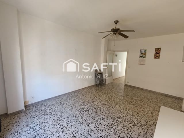 Apartamento de 3 habitaciones en Ubeda en venta - 89.990 € (Ref: 9595475)