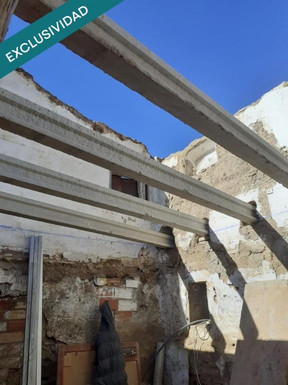 3 bedroom Villa for sale in Casbas de Huesca - € 49,500 (Ref: 9595479)