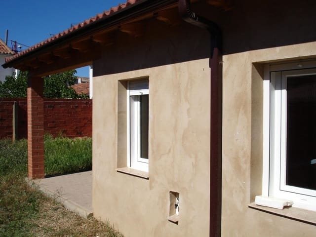 1 soverom Rekkehus til salgs i Valencia de Don Juan - € 74 900 (Ref: 9595483)