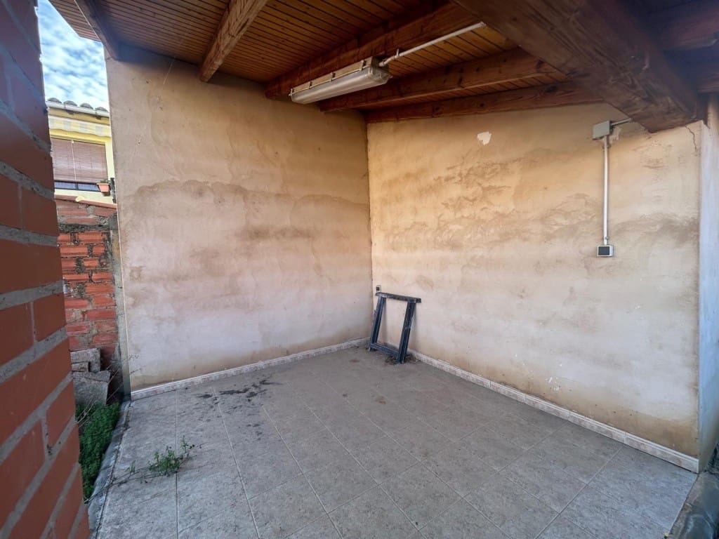 1 sovrum Radhus till salu i Valencia de Don Juan - 74 900 € (Ref: 9595483)