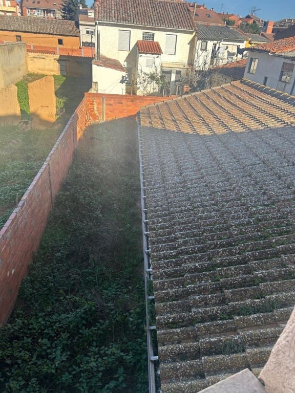 1 sovrum Radhus till salu i Valencia de Don Juan - 74 900 € (Ref: 9595483)