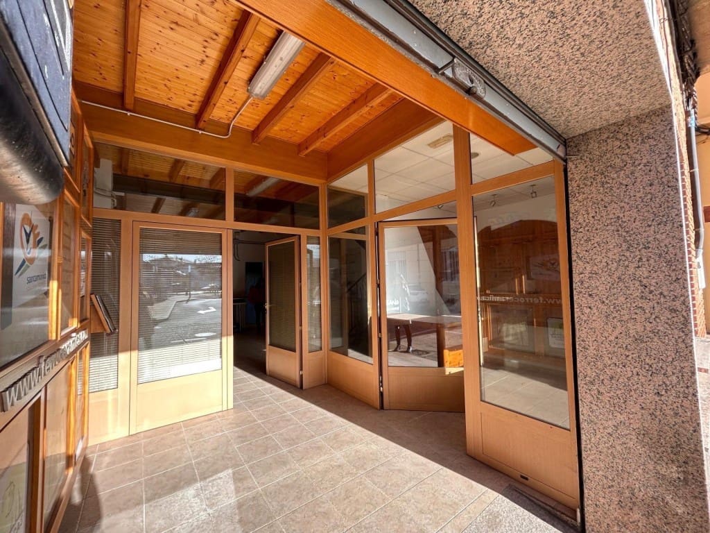 1 sovrum Radhus till salu i Valencia de Don Juan - 74 900 € (Ref: 9595483)