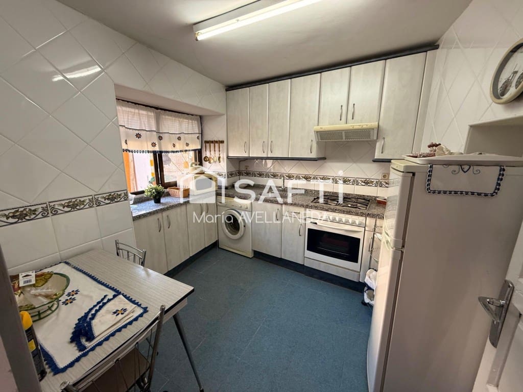 3 soveværelse Finca/Landehus til salg i Villamanan - € 75.000 (Ref: 9595485)