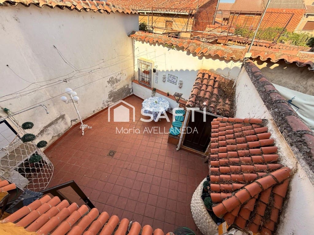 3 soveværelse Finca/Landehus til salg i Villamanan - € 75.000 (Ref: 9595485)