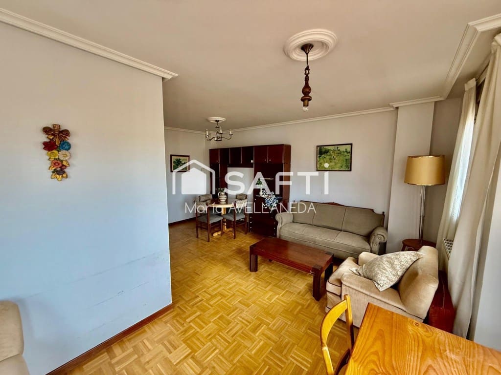 2 soveværelse Lejlighed til salg i Valencia de Don Juan med garage - € 68.000 (Ref: 9595486)