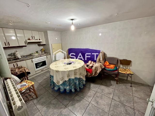 11 soveværelse Villa til salg i Valencia de Don Juan - € 139.000 (Ref: 9595487)