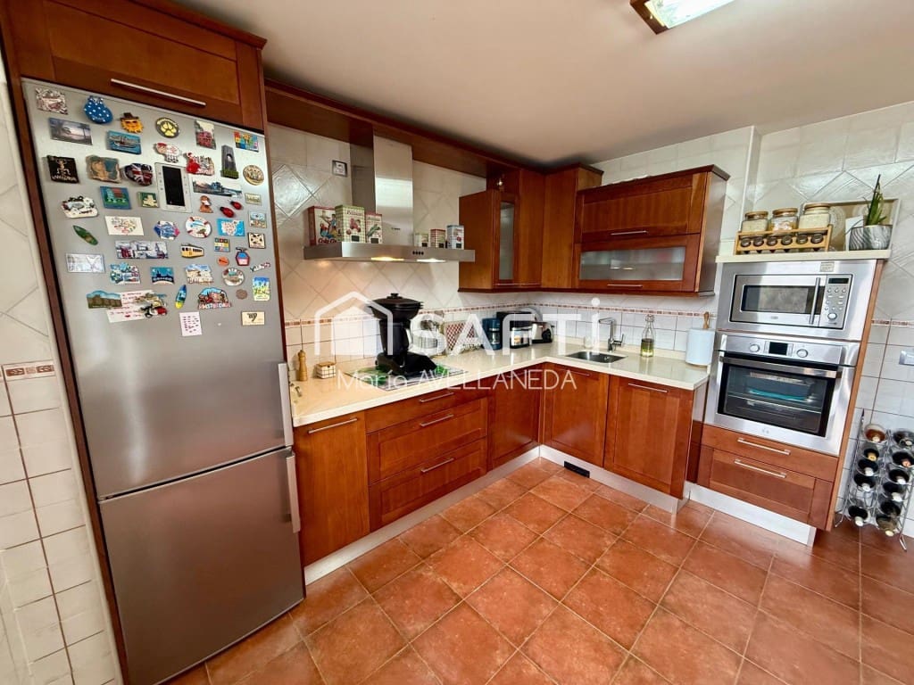 4 chambre Appartement à vendre à Villaquilambre avec garage - 210 000 € (Ref: 9595491)