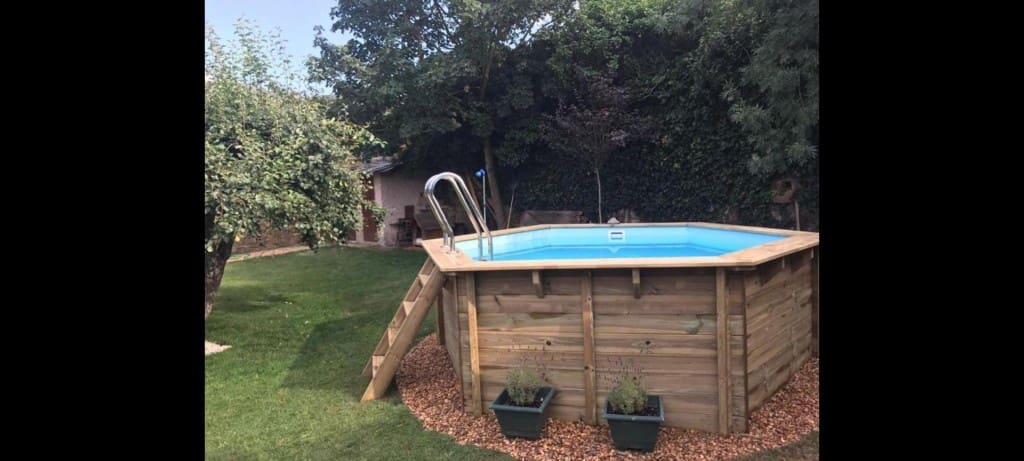 Chalet de 4 habitaciones en Ponferrada en venta - 375.000 € (Ref: 9595494)