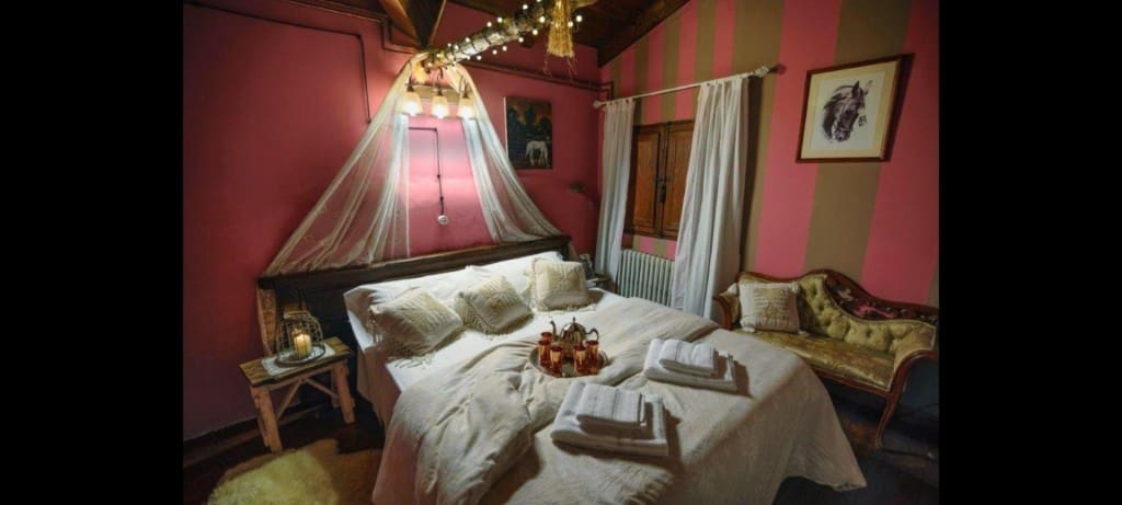 Chalet de 4 habitaciones en Ponferrada en venta - 375.000 € (Ref: 9595494)