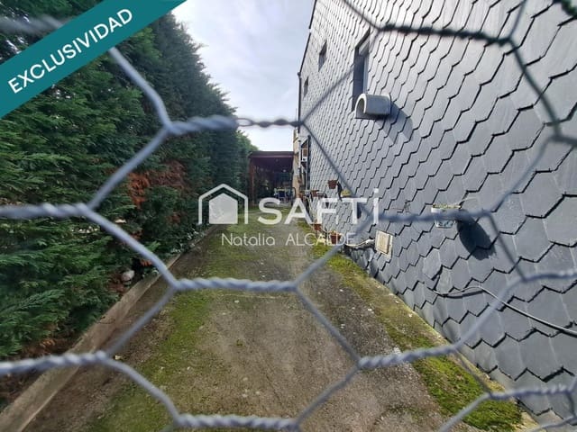 4 Zimmer Villa zu verkaufen in Ponferrada mit Garage - 125.000 € (Ref: 9595495)