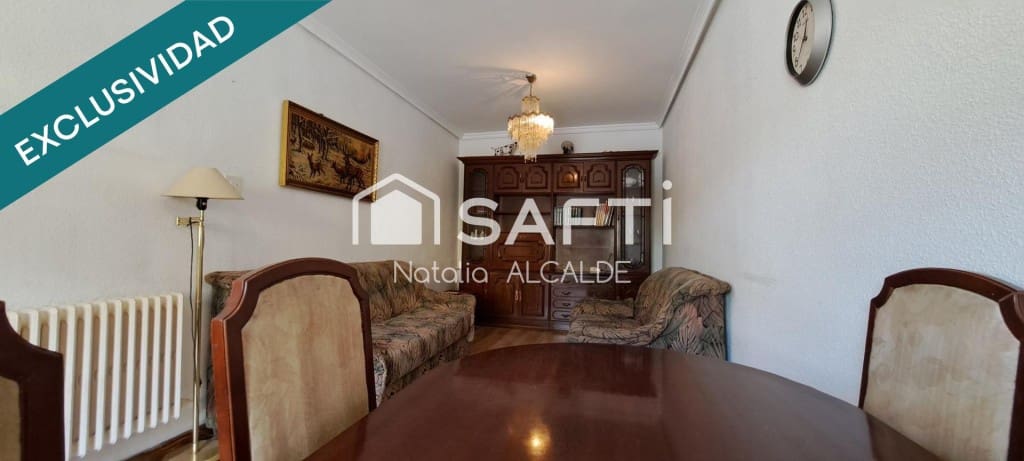 4 bedroom Villa for sale in Ponferrada with garage - € 125,000 (Ref: 9595495)