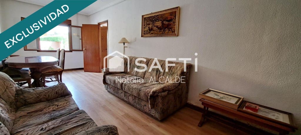 4 bedroom Villa for sale in Ponferrada with garage - € 125,000 (Ref: 9595495)