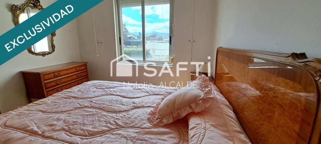 4 bedroom Villa for sale in Ponferrada with garage - € 125,000 (Ref: 9595495)