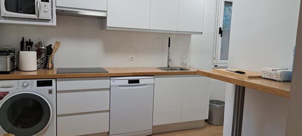 Chalet de 2 habitaciones en Ponferrada en venta con piscina - 290.000 € (Ref: 9595496)