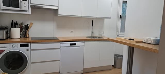 2 soveværelse Villa til salg i Villanueva de Valdueza, Ponferrada med swimmingpool - € 290.000 (Ref: 9595496)