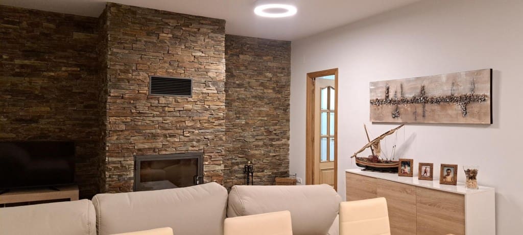 Chalet de 2 habitaciones en Ponferrada en venta con piscina - 290.000 € (Ref: 9595496)