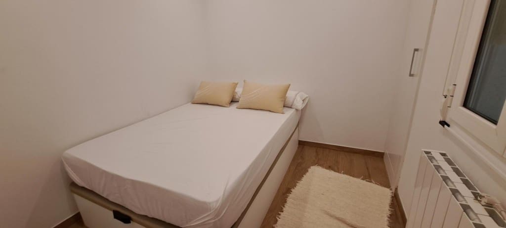 Chalet de 2 habitaciones en Ponferrada en venta con piscina - 290.000 € (Ref: 9595496)