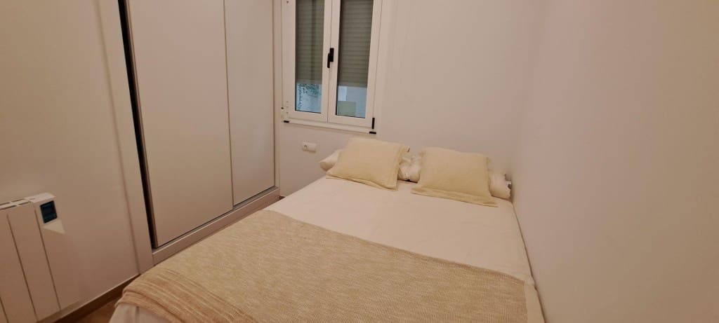 Chalet de 2 habitaciones en Ponferrada en venta con piscina - 290.000 € (Ref: 9595496)