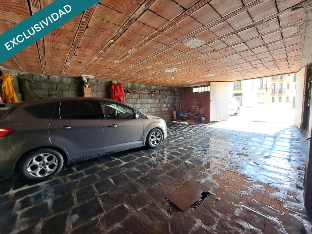 3 slaapkamer Appartement te koop in Ponferrada - € 120.000 (Ref: 9595497)