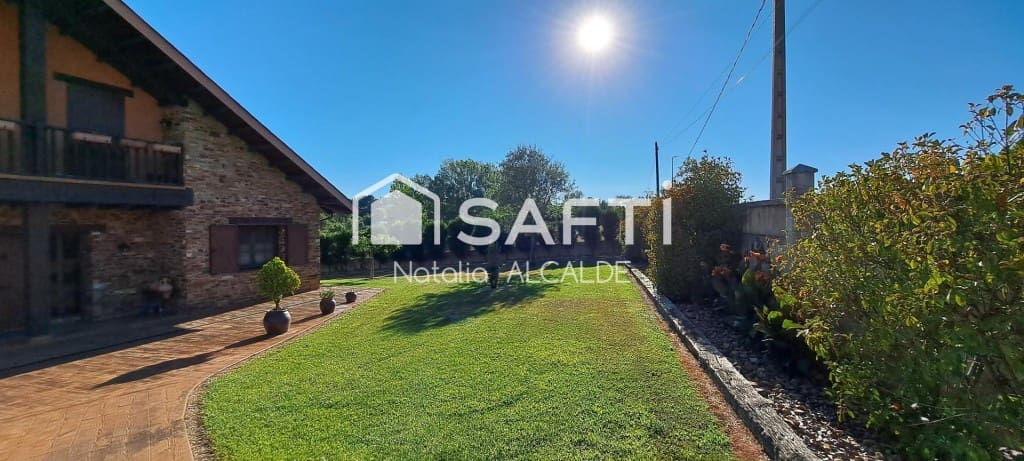 4 camera da letto Villa in vendita in Cortiguera - 625.000 € (Rif: 9595498)