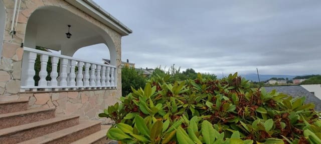 Chalet de 7 habitaciones en San Andres de Montejos, Ponferrada en venta - 395.000 € (Ref: 9595499)