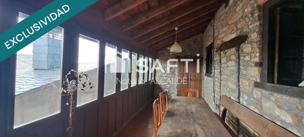 6 bedroom Finca/Country House for sale in Arganza - € 187,000 (Ref: 9595503)