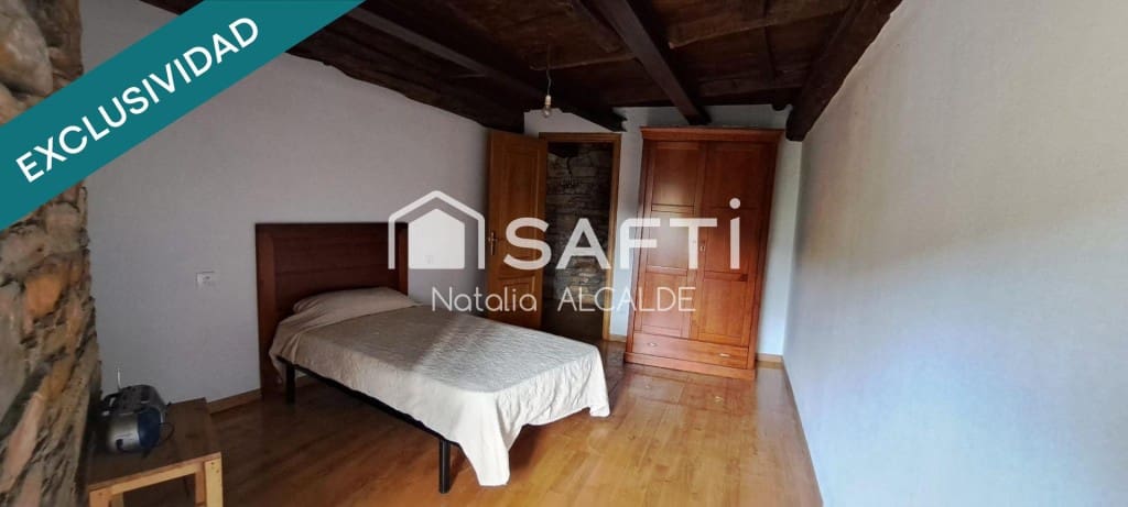 6 bedroom Finca/Country House for sale in Arganza - € 187,000 (Ref: 9595503)