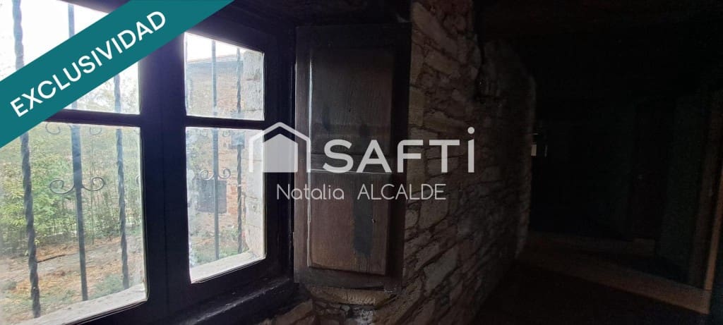 6 bedroom Finca/Country House for sale in Arganza - € 187,000 (Ref: 9595503)