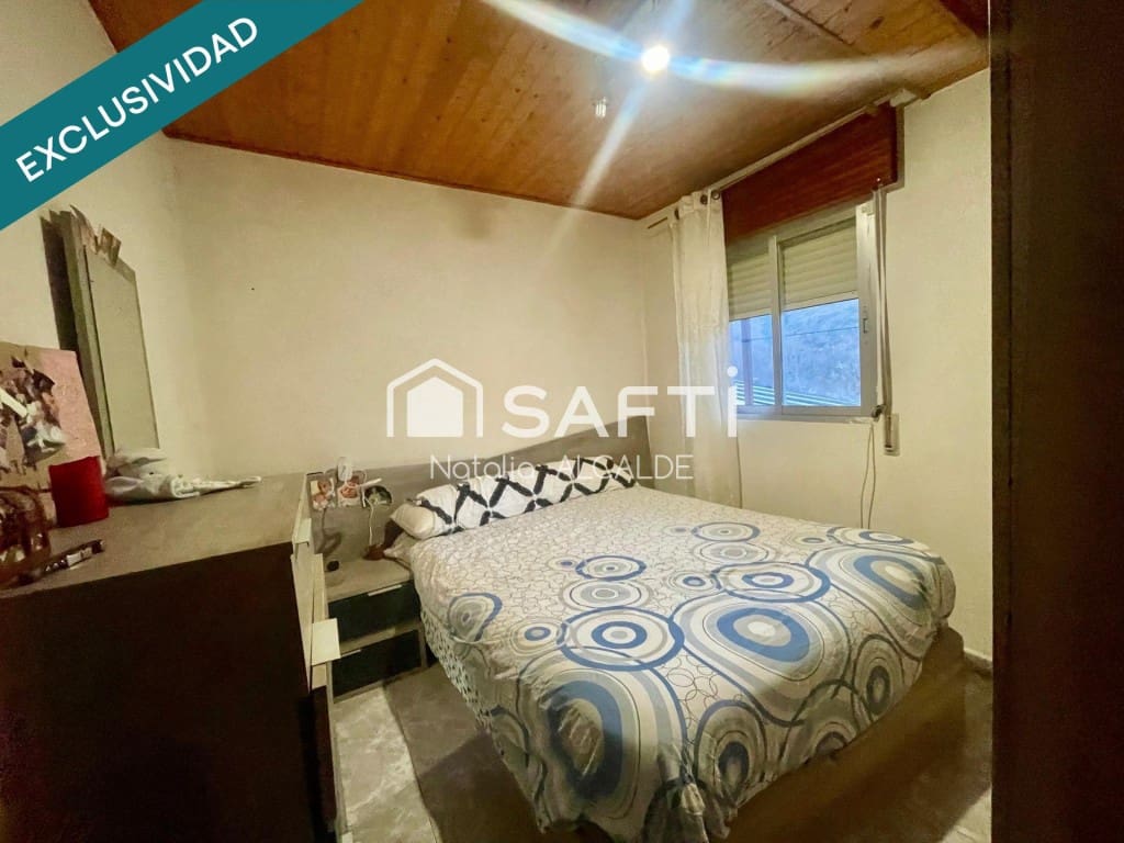 3 sypialnia Finka/Dom wiejski na sprzedaż w Ponferrada z garażem - 80 000 € (Ref: 9595504)