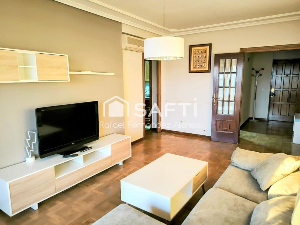 Apartamento de 3 habitaciones en León ciudad en venta - 185.000 € (Ref: 9595507)