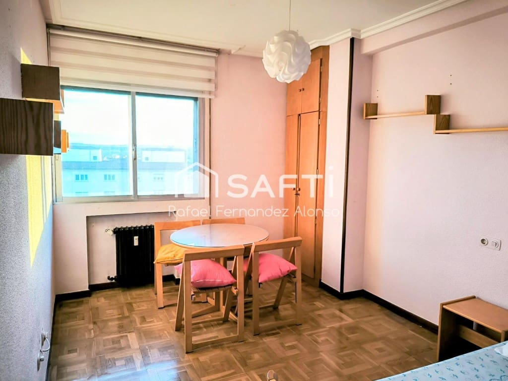 Apartamento de 3 habitaciones en León ciudad en venta - 185.000 € (Ref: 9595507)