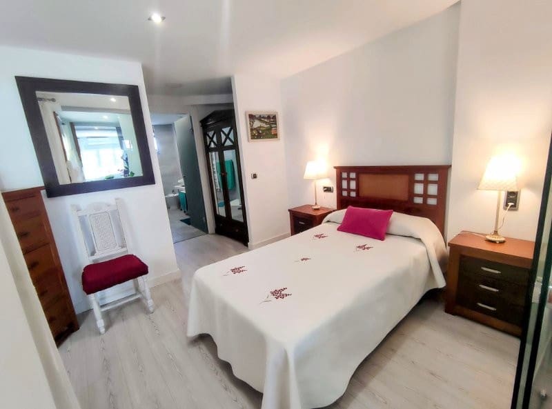 3 soverom Leilighet til salgs i Leon by - € 325 000 (Ref: 9595508)