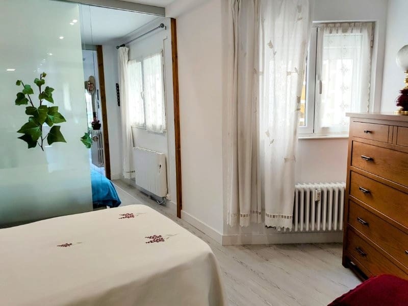 3 soverom Leilighet til salgs i Leon by - € 325 000 (Ref: 9595508)