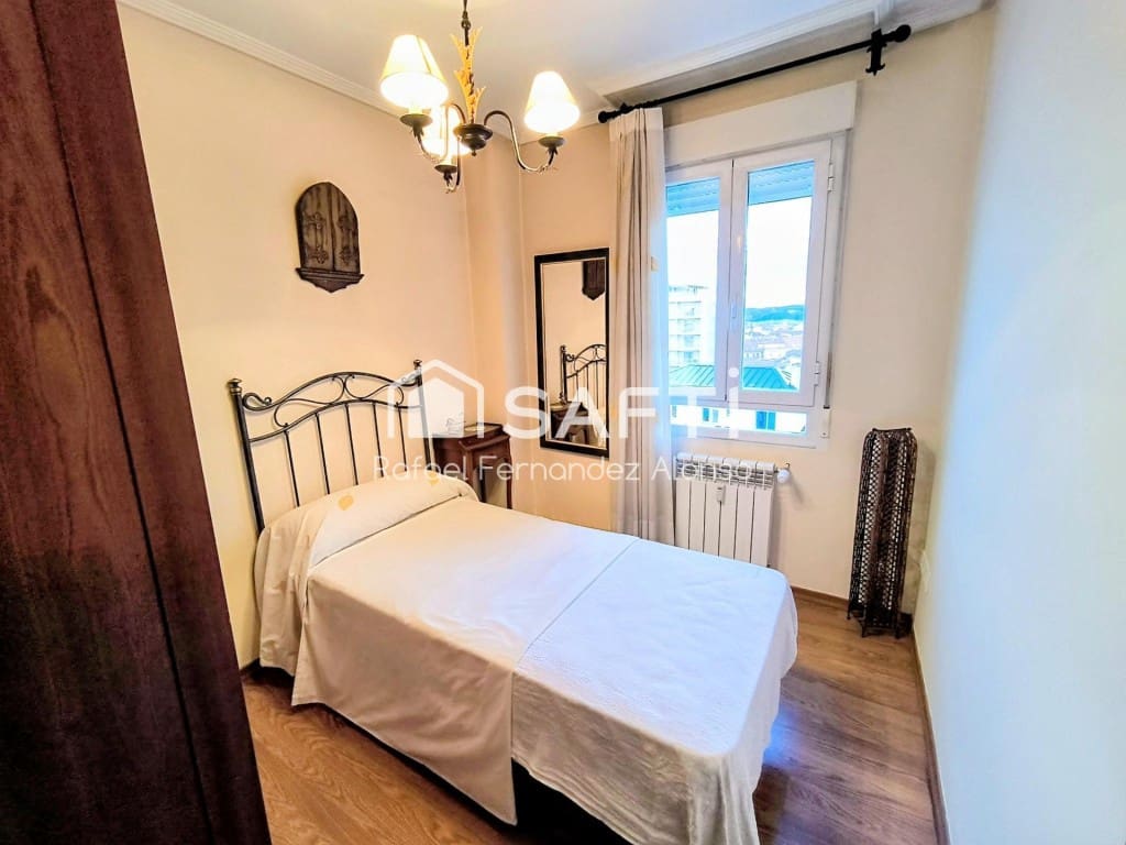 2 sypialnia Apartament na sprzedaż w Miasto Leon - 240 000 € (Ref: 9595509)