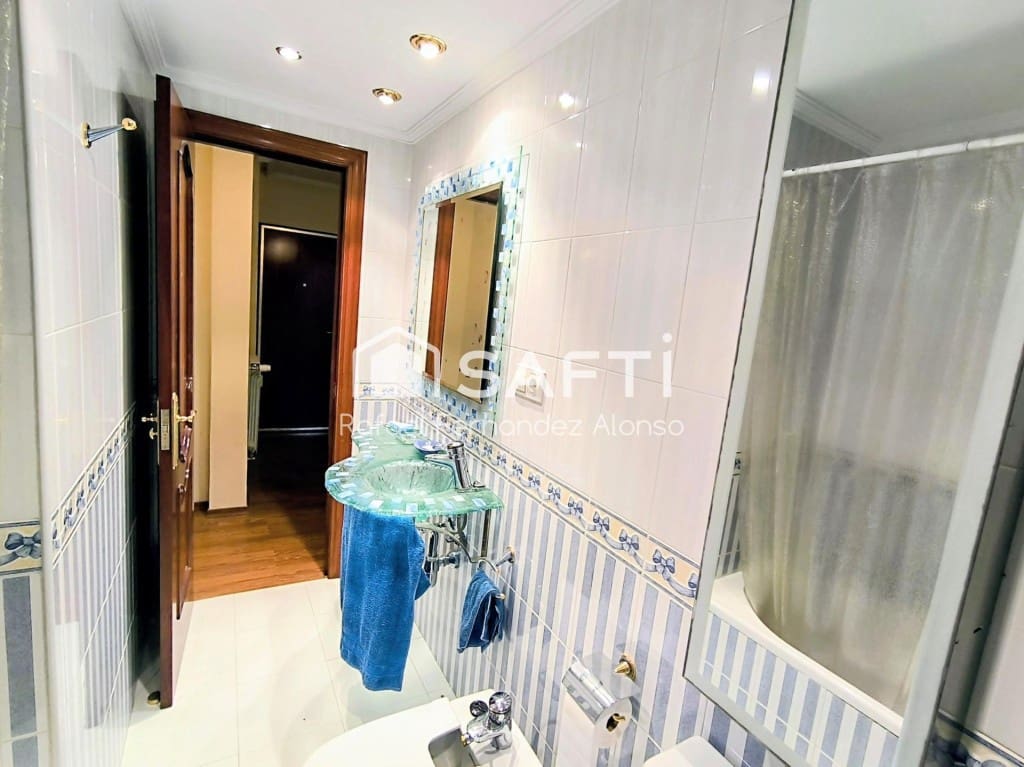 2 sypialnia Apartament na sprzedaż w Miasto Leon - 240 000 € (Ref: 9595509)