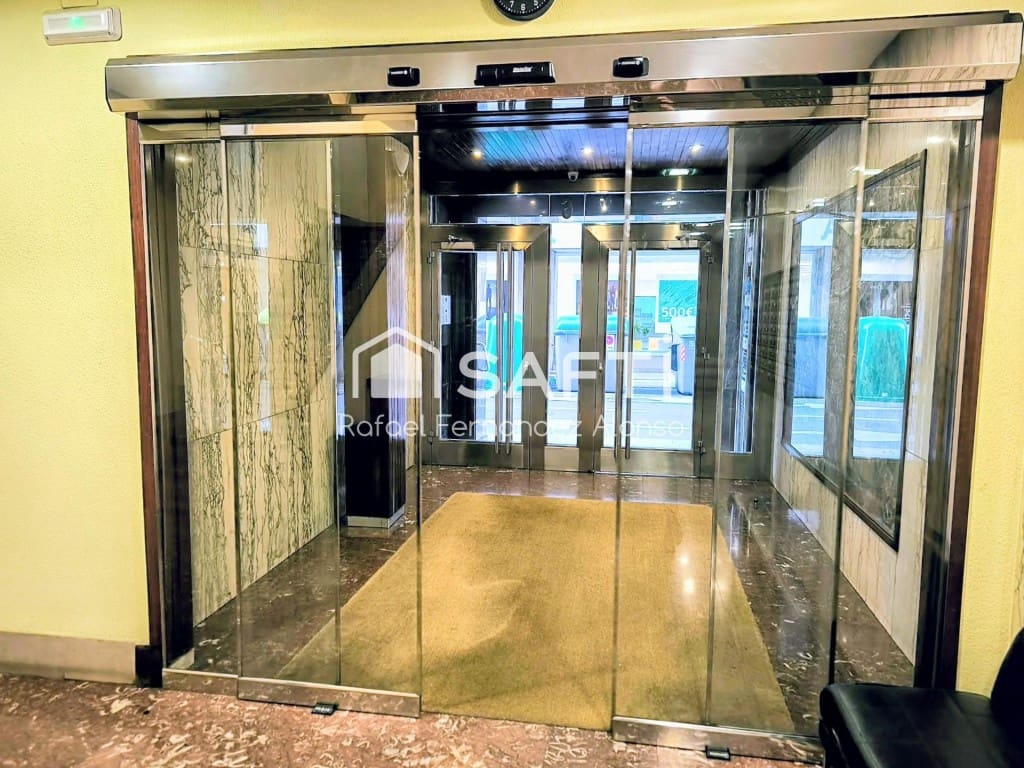 2 sypialnia Apartament na sprzedaż w Miasto Leon - 240 000 € (Ref: 9595509)