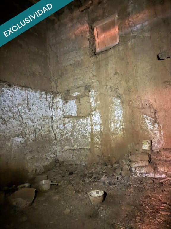 4 soveværelse Finca/Landehus til salg i Santas Martas med garage - € 60.000 (Ref: 9595510)