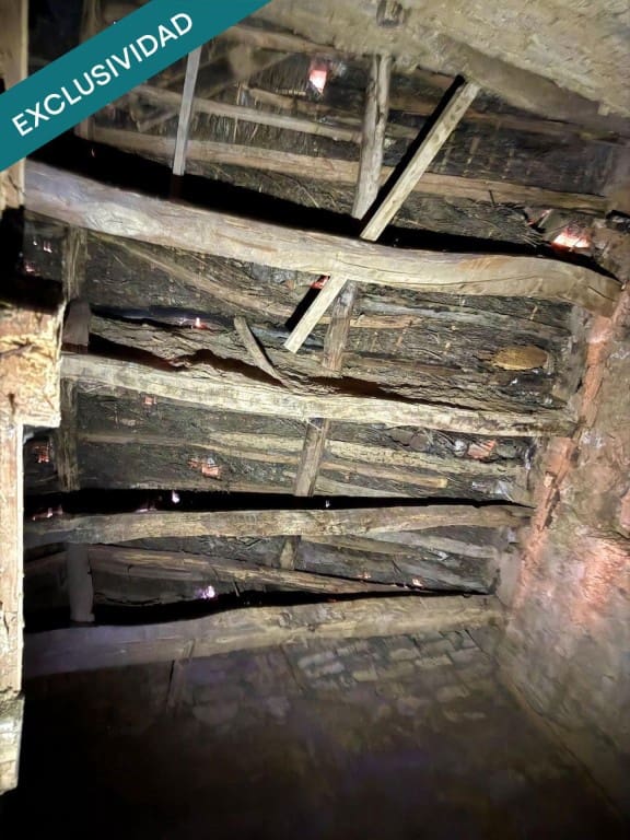 4 soveværelse Finca/Landehus til salg i Santas Martas med garage - € 60.000 (Ref: 9595510)