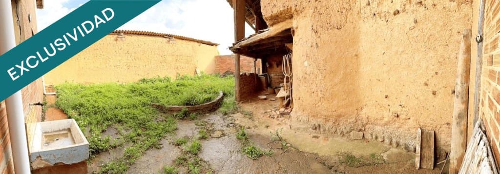 4 soveværelse Finca/Landehus til salg i Santas Martas med garage - € 60.000 (Ref: 9595510)