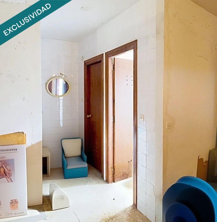 Chalet de 5 habitaciones en Sariegos en venta con garaje - 310.000 € (Ref: 9595514)