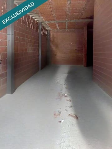 Local Comercial en León ciudad en venta - 88.200 € (Ref: 9595516)