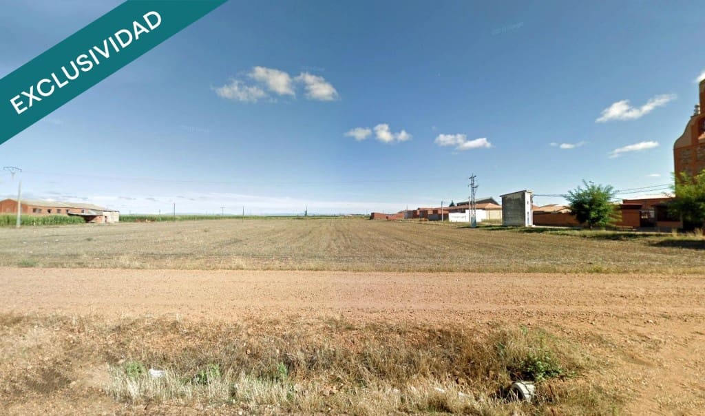 Undeveloped Land for sale in La Baneza - € 68,000 (Ref: 9595518)