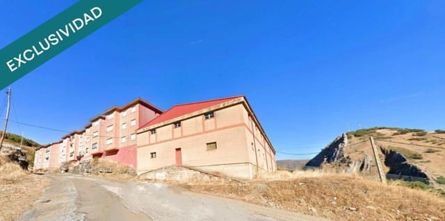Apartamento de 3 habitaciones en La Pola de Gordón en venta con garaje - 53.670 € (Ref: 9595520)
