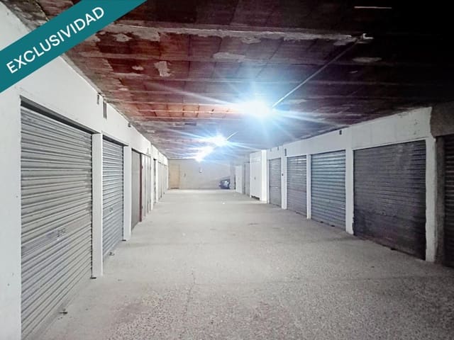 Apartamento de 3 habitaciones en La Pola de Gordón en venta con garaje - 53.670 € (Ref: 9595520)