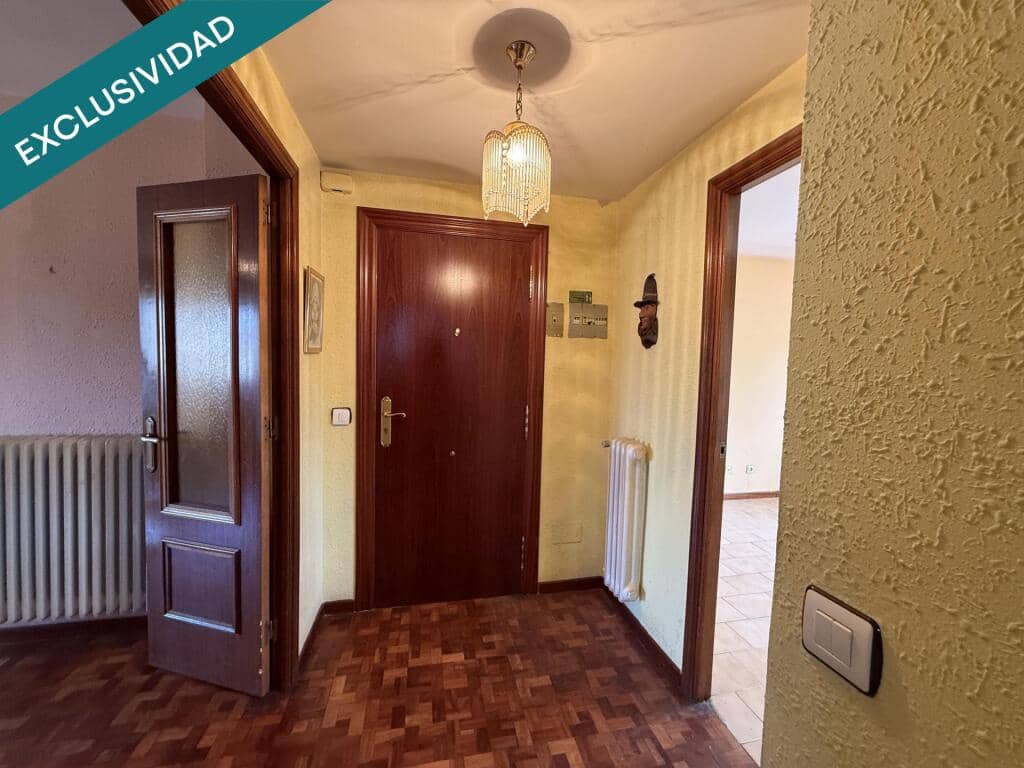 3 sypialnia Apartament na sprzedaż w La Pola de Gordon z garażem - 53 670 € (Ref: 9595520)