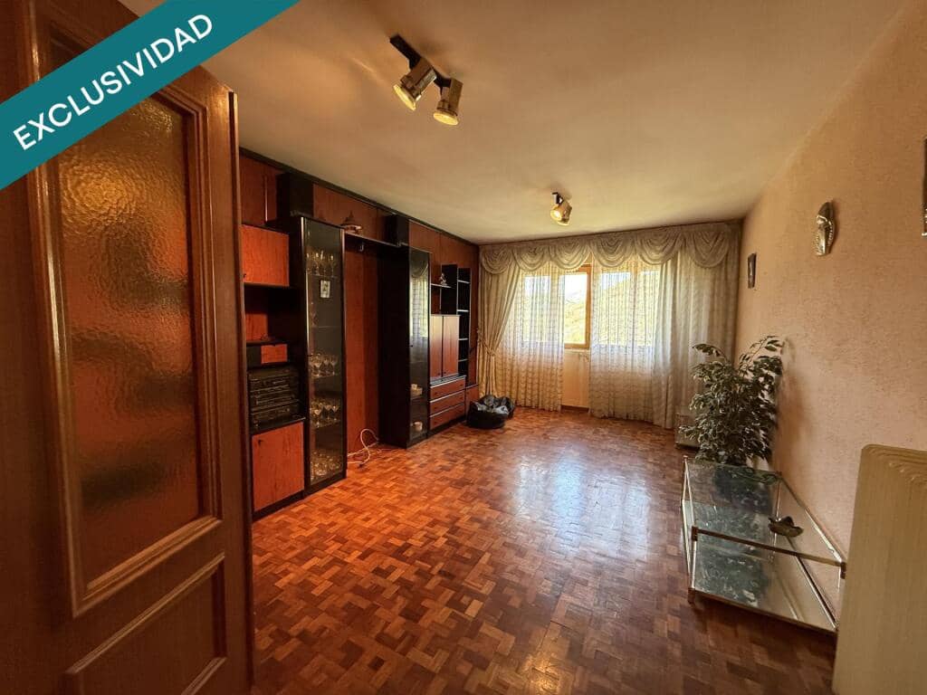 3 sypialnia Apartament na sprzedaż w La Pola de Gordon z garażem - 53 670 € (Ref: 9595520)