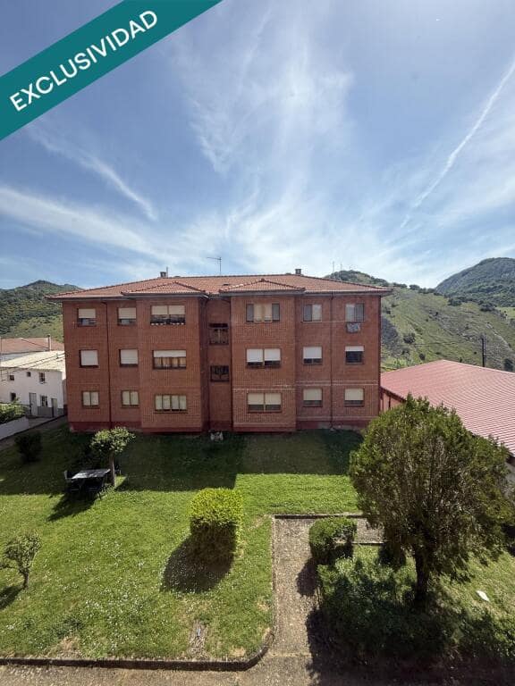 3 sypialnia Apartament na sprzedaż w La Pola de Gordon z garażem - 53 670 € (Ref: 9595520)