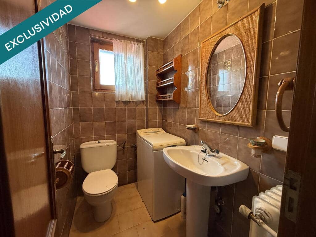 3 sypialnia Apartament na sprzedaż w La Pola de Gordon z garażem - 53 670 € (Ref: 9595520)