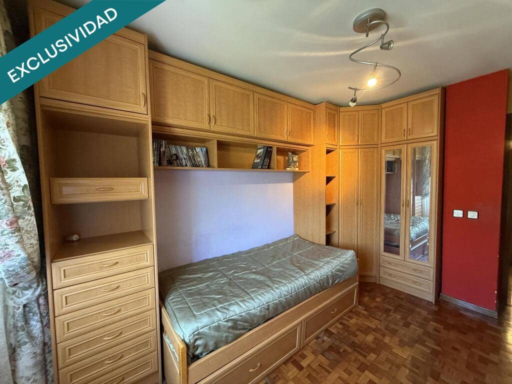 3 sypialnia Apartament na sprzedaż w La Pola de Gordon z garażem - 53 670 € (Ref: 9595520)